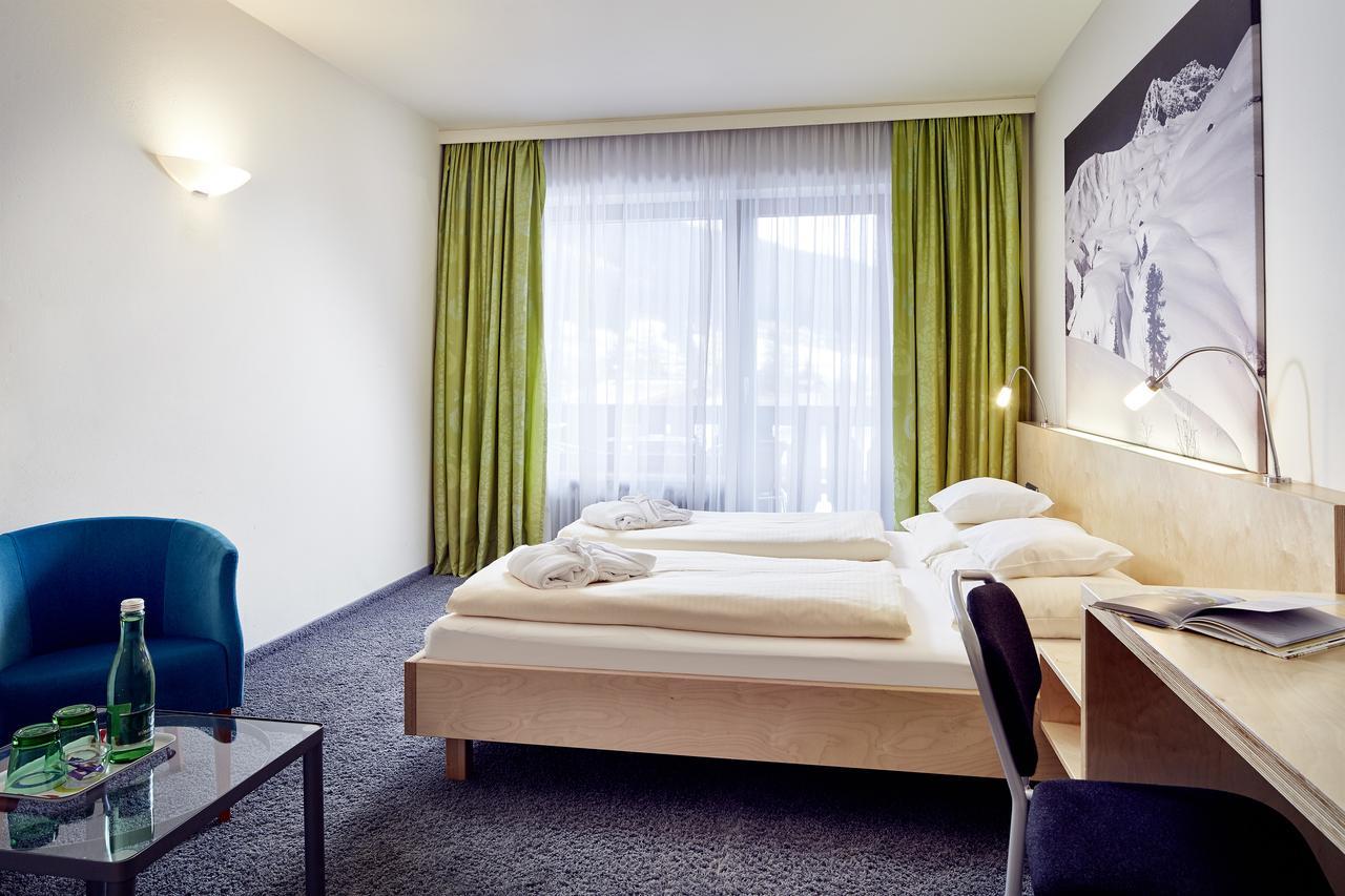 Unser Loisach Hotel Lermoos Exterior photo